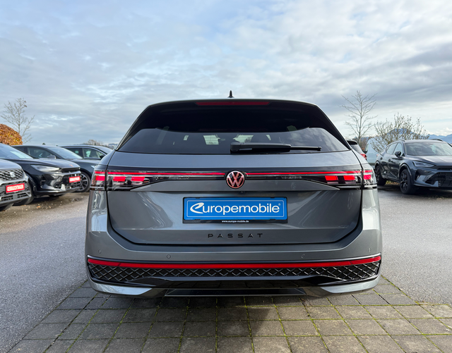 Heck Volkswagen Passat Variant 2026 R-Line 2.0 TDI SCR 4MOTION 193 DSG