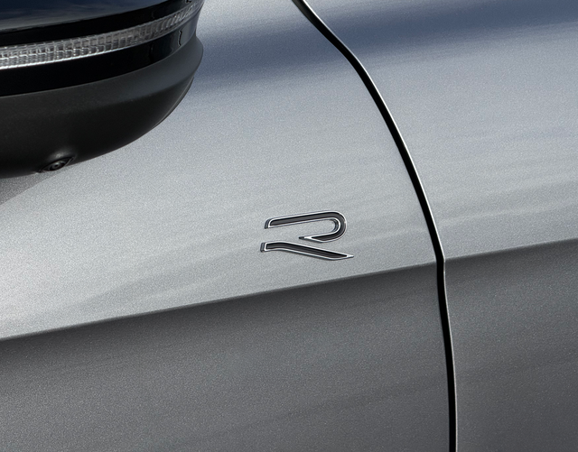 Logo Volkswagen Passat Variant 2026 R-Line 2.0 TDI SCR 4MOTION 193 DSG