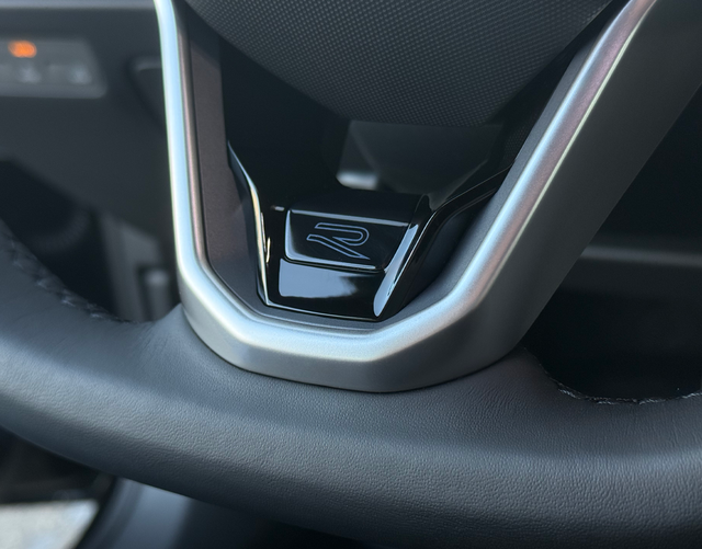 Multifunktionslenkrad Volkswagen Passat Variant 2026 R-Line 2.0 TDI SCR 4MOTION 193 DSG