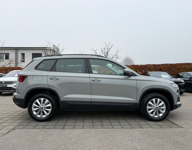 Beifahrerseite Skoda Karoq SELECTION 1.5 TSI 110kW DSG
