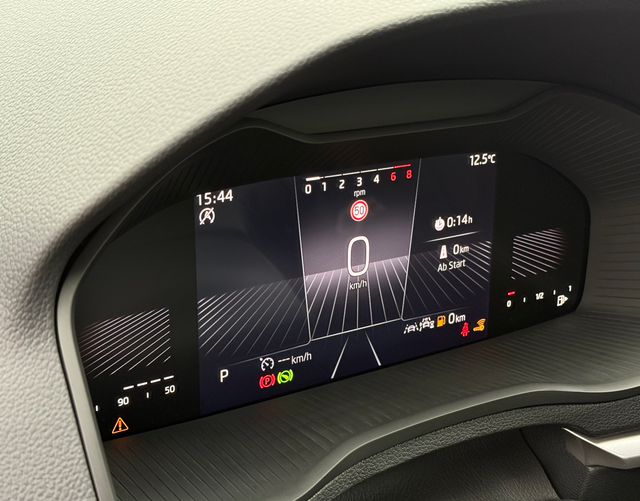 Digitales Cockpit Skoda Karoq SELECTION 1.5 TSI 110kW DSG