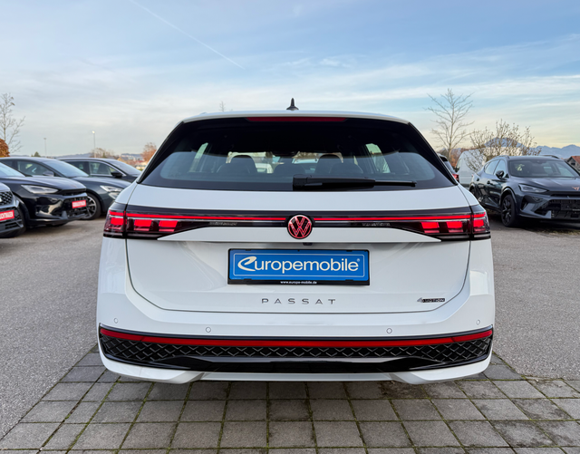 Heck Volkswagen Passat Variant 2026 R-Line 2.0 TDI SCR 4MOTION 193 DSG 