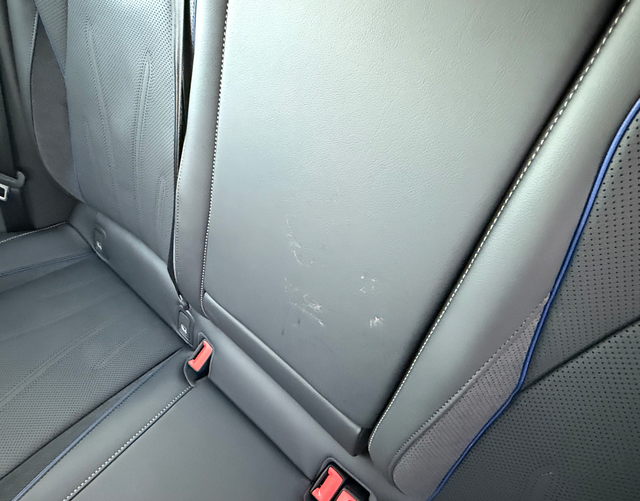 Rücksitzbank Volkswagen Passat Variant 2026 R-Line 2.0 TDI SCR 4MOTION 193 DSG 