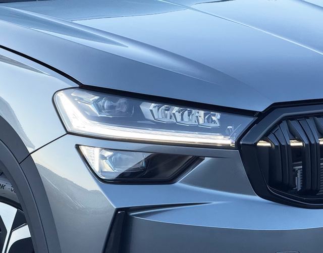 LED Scheinwerfer Skoda Kodiaq 2026 H10 RS 2.0 TSI 195kW 4x4 DSG