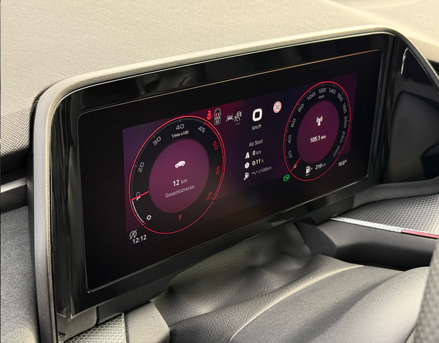 Digitales Cockpit Skoda Kodiaq SPORTLINE 2.0 TDI DSG 4x4 142 kW