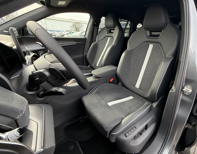 Vordersitze Polsterung Skoda Kodiaq H10 SPORTLINE 2.0 TDI DSG 4x4 142 kW