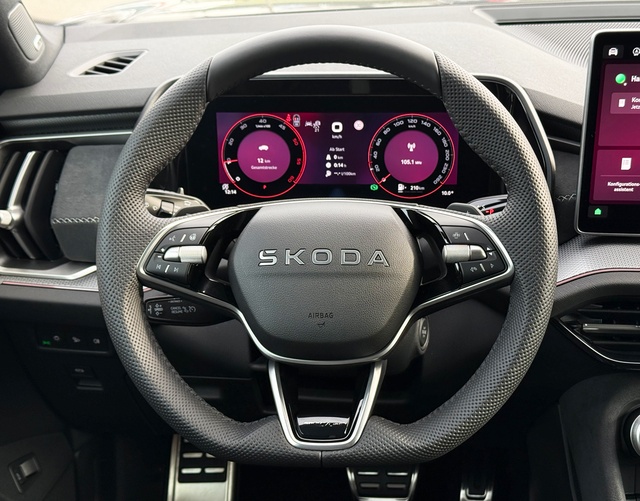 Lenkrad Skoda Kodiaq SPORTLINE 2.0 TDI DSG 4x4 142 kW