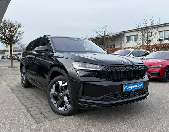 Vorne Skoda Kodiaq SPORTLINE 2.0 TDI DSG 4x4 142 kW