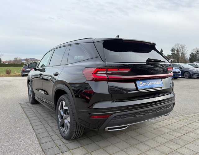 Hinten Skoda Kodiaq SPORTLINE 2.0 TDI DSG 4x4 142 kW