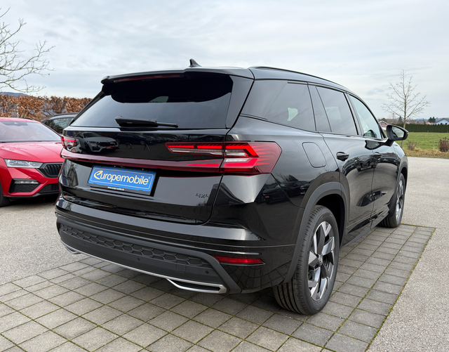 Hinten Skoda Kodiaq SPORTLINE 2.0 TDI DSG 4x4 142 kW