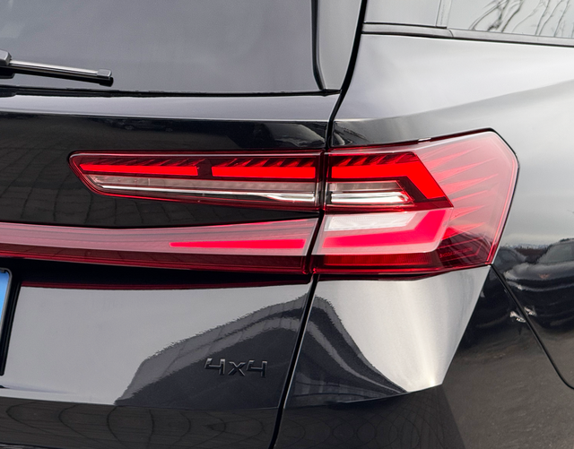 LED Scheinwerfer Skoda Kodiaq SPORTLINE 2.0 TDI DSG 4x4 142 kW