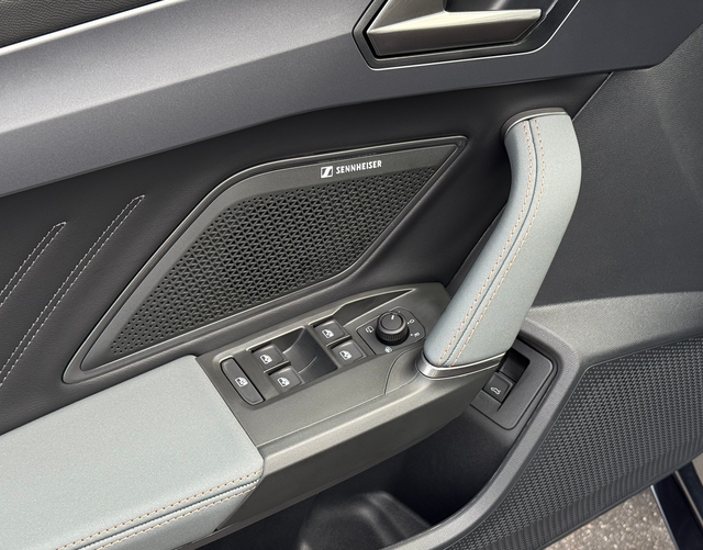 Fahrertür Highlights Cupra Leon Sportstourer VZ EXTREME 2.0 TSI 245 kW DSG 4DRIVE 