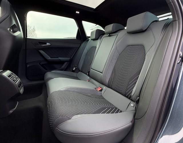 Rücksitzbank Cupra Leon Sportstourer VZ EXTREME 2.0 TSI 245 kW DSG 4DRIVE 