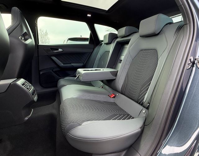 Rücksitzbank Cupra Leon Sportstourer VZ EXTREME 2.0 TSI 245 kW DSG 4DRIVE 