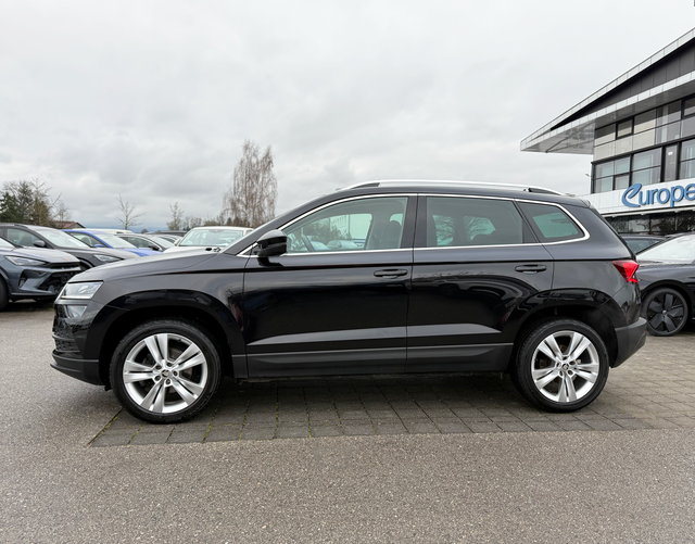 Fahrerseite Skoda Karoq Style PREMIUM