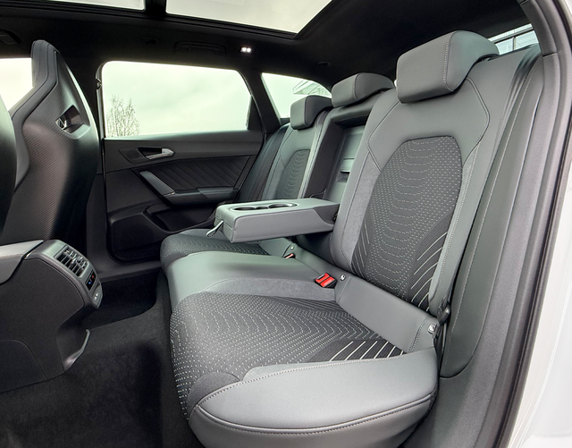 Rücksitzbank Cupra Leon Sportstourer VZ EXTREME 2.0 TSI 245 kW DSG 4DRIVE