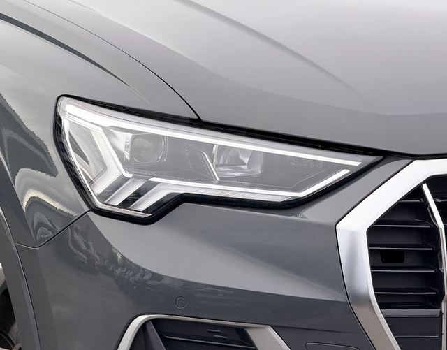 LED Scheinwerfer Audi Q3 advanced 35 TFSI S tronic