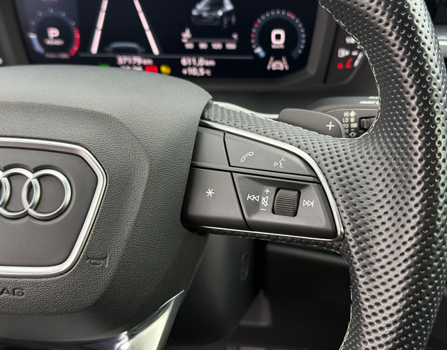 Multifunktionslenkrad Audi Q3 advanced 35 TFSI S tronic