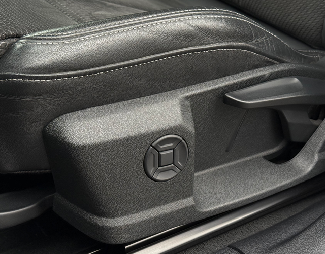 Fahrersitz elektrisch Audi Q3 advanced 35 TFSI S tronic