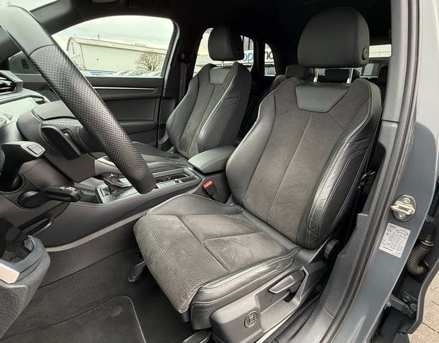 Vordersitze Polsterung Audi Q3 advanced 35 TFSI S tronic