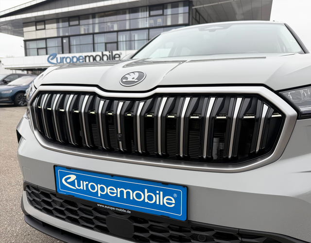 Vorne Logo Skoda Kodiaq SELECTION NAVI 2026 2.0 TDI 193 4x4 DSG