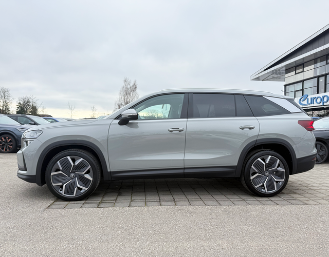 Fahrerseite Skoda Kodiaq SELECTION NAVI 2026 2.0 TDI 193 4x4 DSG