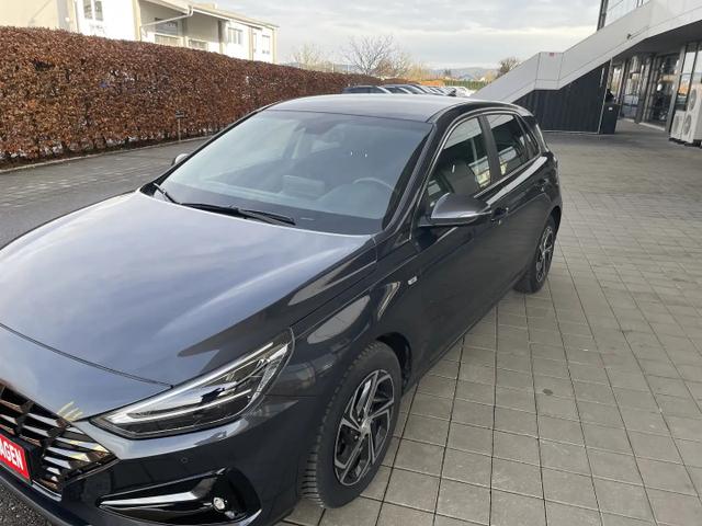 Hyundai i30 Trend 1.0 T-GDi 48V-Mildhybrid iMT NAVI/VOLL-LED/WINTER/KAM/UVM. 