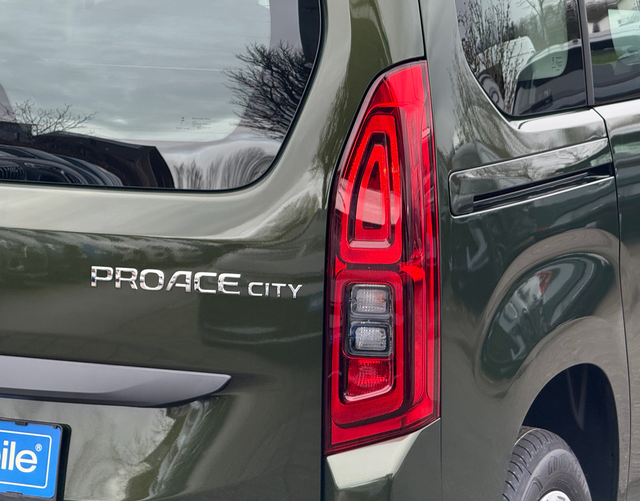 LED R&uuml;ckleuchte Toyota Proace City Verso COMFORT 