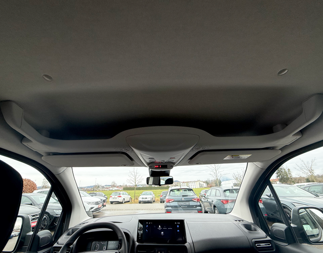 Innenraum Toyota Proace City Verso COMFORT 