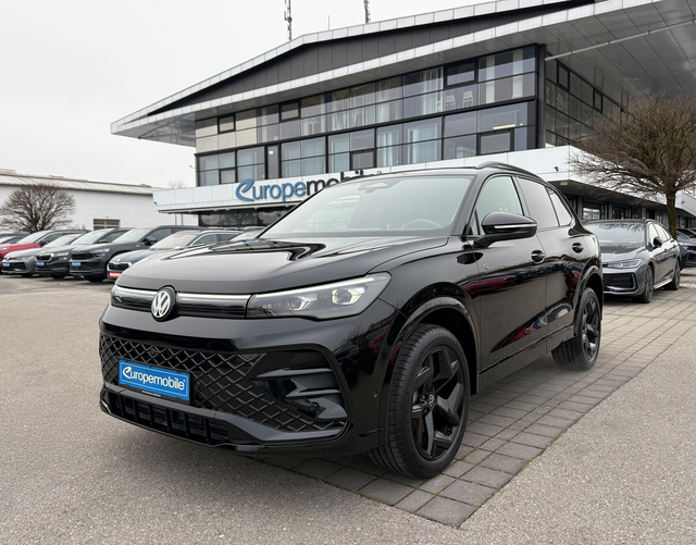 Volkswagen Tiguan - R-Line 2.0 TDI SCR 193 DSG 4MOTION (Lager) NAV/MATRIX/PANO/19