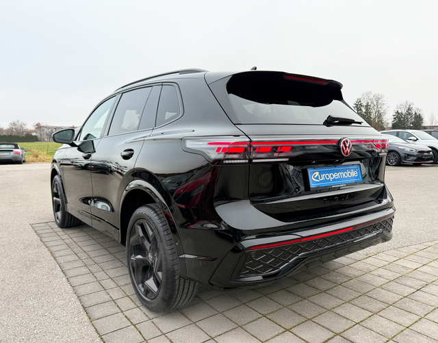 Hinten Volkswagen Tiguan 2026 H3 R-LINE 2.0 TDI SCR 193 DSG 4MOTION