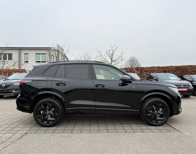 Beifahrerseite Volkswagen Tiguan 2026 H3 R-LINE 2.0 TDI SCR 193 DSG 4MOTION