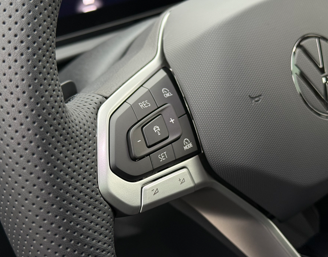 Multifunktionslenkrad Volkswagen Tiguan 2026 H3 R-LINE 2.0 TDI SCR 193 DSG 4MOTION