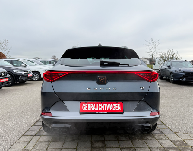 Heck Cupra Formentor VZ (D2) 2.0 TSI 4Drive 310 PS DSG