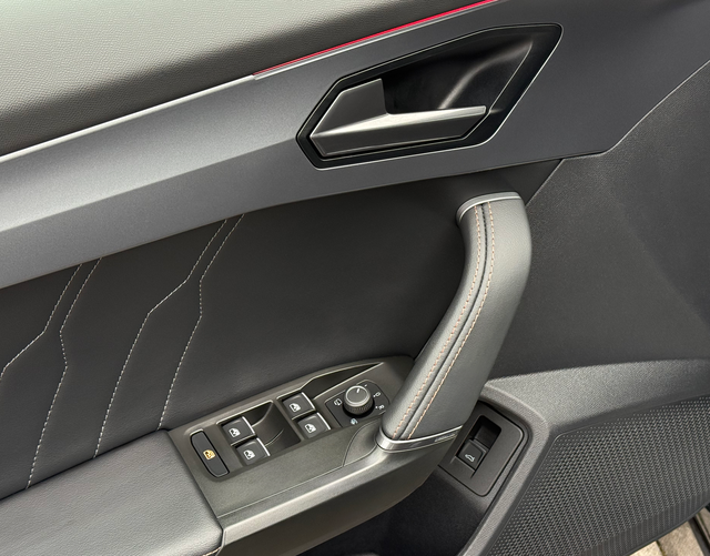 Fahrert&uuml;r Highlights Cupra Formentor VZ (D2) 2.0 TSI 4Drive 310 PS DSG