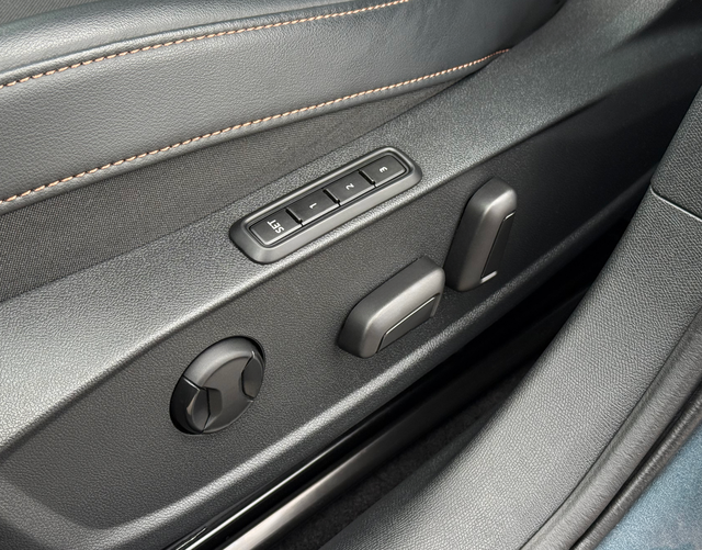 Fahrersitz elektrisch Cupra Formentor VZ (D2) 2.0 TSI 4Drive 310 PS DSG