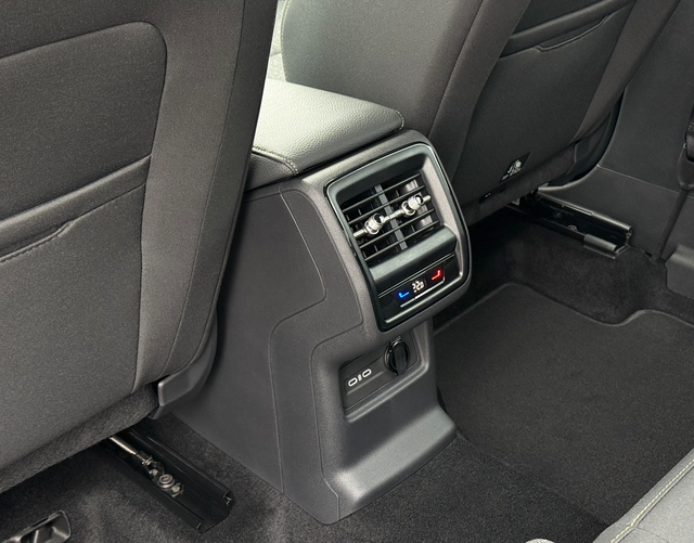 Klimaanlage hinten Skoda Kodiaq SELECTION NAVI 2026 2.0 TDI 193 4x4 DSG
