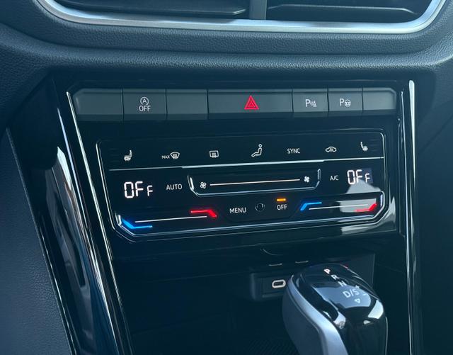 Klimaanlage Volkswagen T-Roc R-LINE + 1.5 TSI OPF 150 DSG