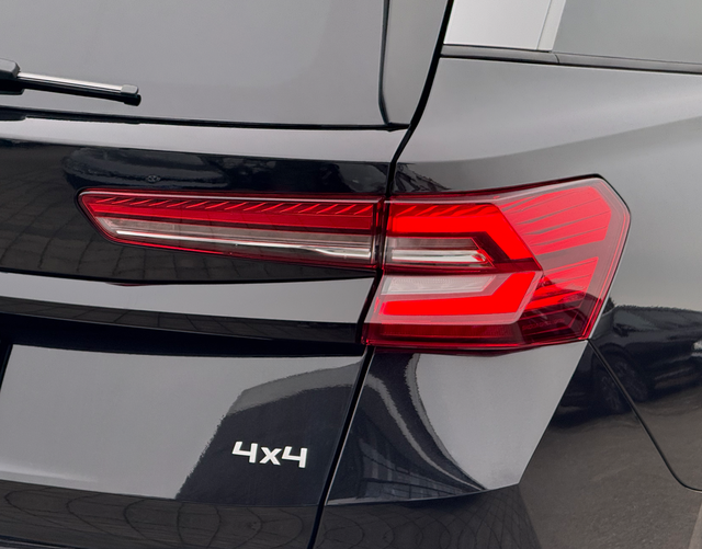 LED R&uuml;ckleuchte Skoda Kodiaq SELECTION NAVI 2026 2.0 TDI 193 4x4 DSG