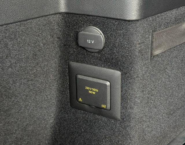 Kofferraum Highlights Volkswagen Touran Highline 1.5 TSI 150 DSG