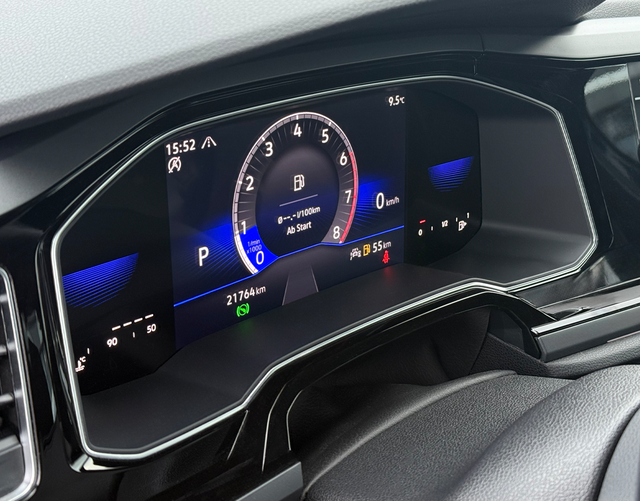 Digitales Cockpit Volkswagen Taigo R-Line 1.5 TSI OPF 150 DSG