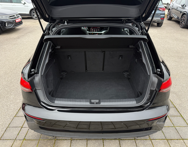 Kofferraum Audi A3 Sportback S-line 35 TDI S tronic