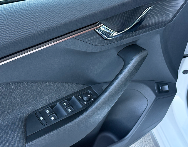 Fahrert&uuml;r Highlights Skoda Kamiq 1.5 TSI Style