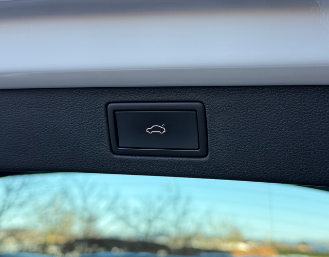 Kofferraum elektrisch Skoda Kamiq 1.5 TSI Style