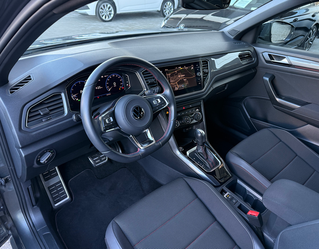 Interieur Volkswagen T-Roc Sport PLUS PAKET I 1.5 TSI 150 DSG
