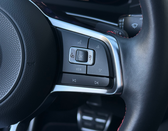 Multifunktionslenkrad Volkswagen T-Roc Sport PLUS PAKET I 1.5 TSI 150 DSG