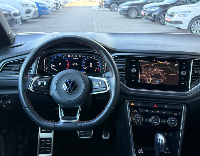 Innenraum Volkswagen T-Roc Sport PLUS PAKET I 1.5 TSI 150 DSG
