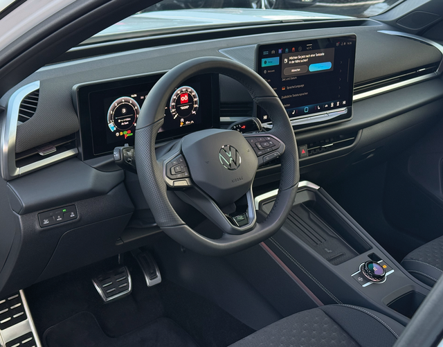 Interieur Volkswagen T-Roc R-Line 1.5 eTSI OPF DSG 