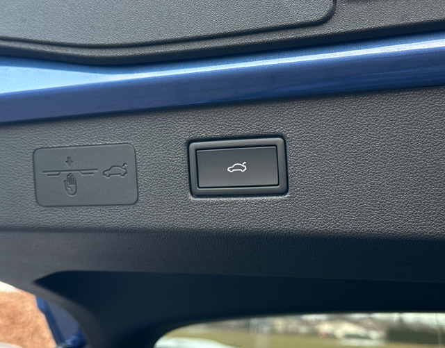 Kofferraum elektrisch Volkswagen T-Roc R-Line 1.5 eTSI OPF DSG 