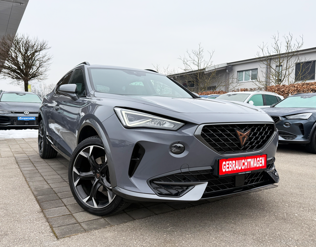 Vorne Cupra Formentor 2.0 TSI 4Drive 190 PS DSG